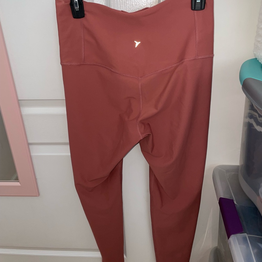 Soft pink leggings size large
